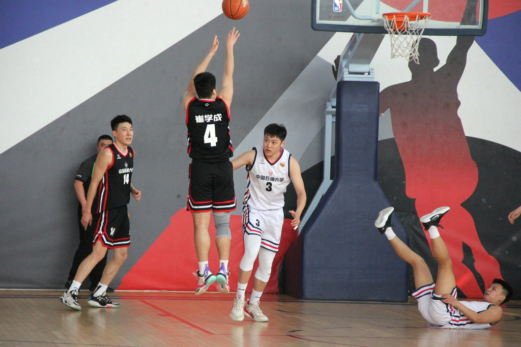 第三屆“潔晶杯”籃球邀請(qǐng)賽圓滿收官